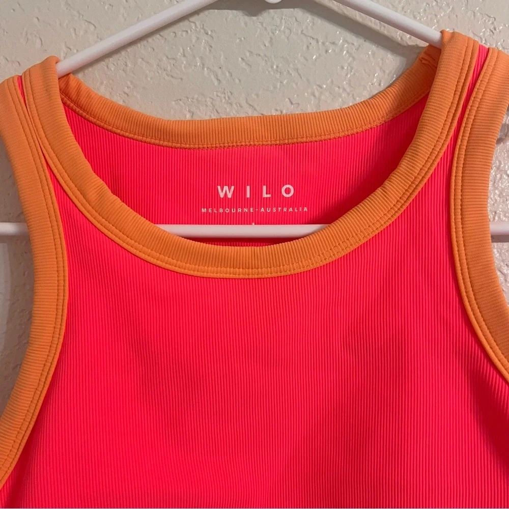 Wilo sports bra racer